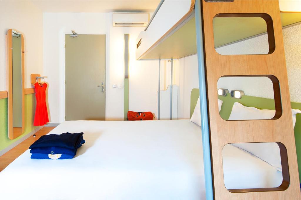 Ibis Budget Aeroport Le Bourget Garonor Le Blanc-Mesnil Esterno foto